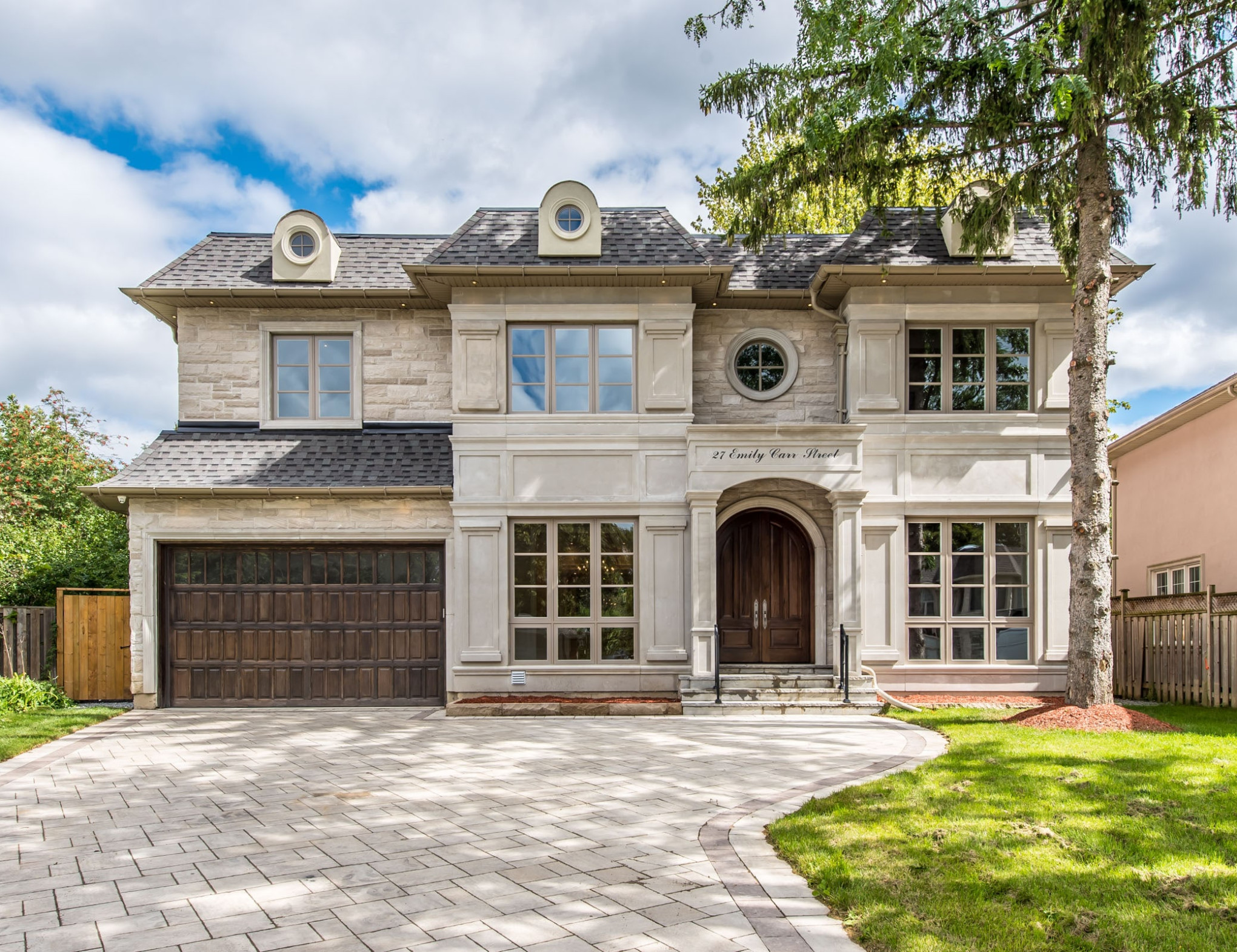 Toronto Custom Home Builder